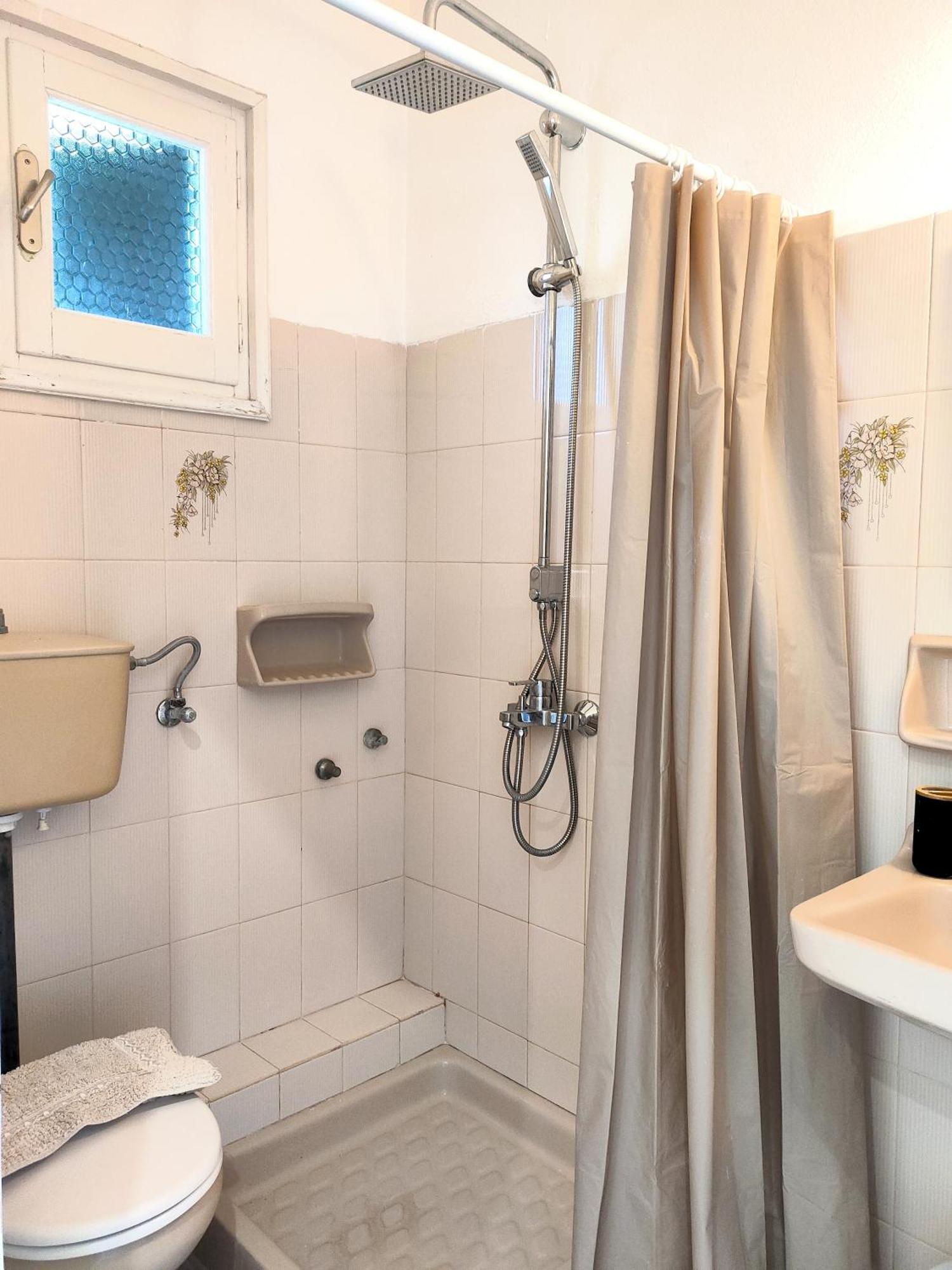 Brounos Appartement Kontokali